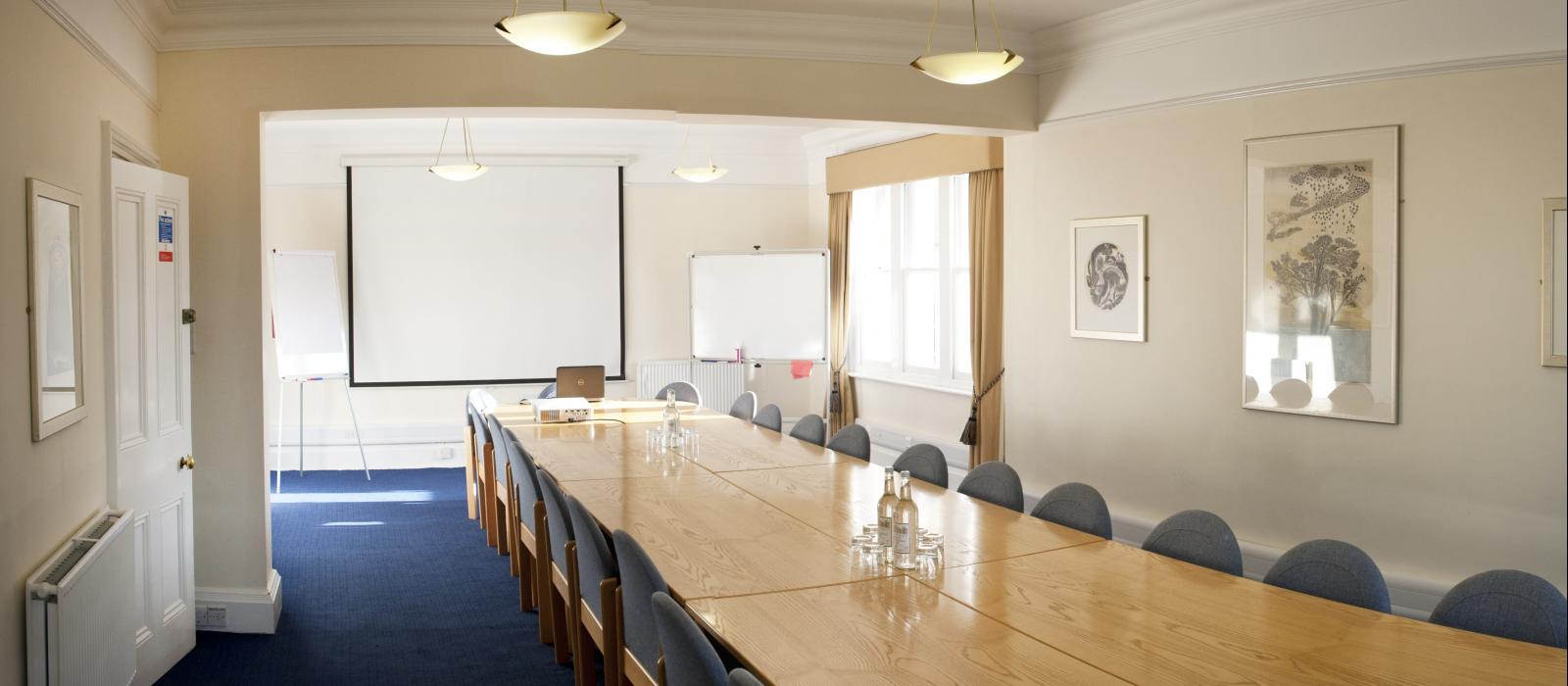 Seminar Room 5, St Anne's