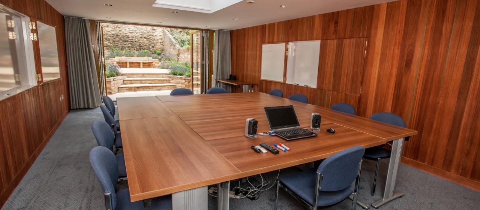 Nr. 11 Meeting Room, Rewley House